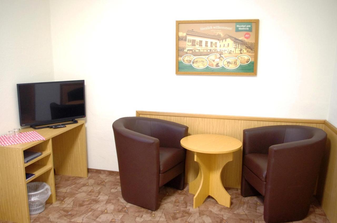 Hotel Gasthof Zum Walfisch Klingenthal Extérieur photo